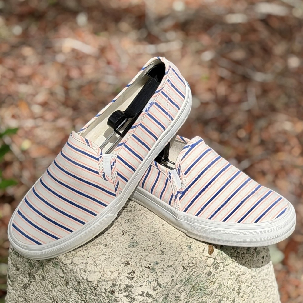 Ked's Women's Double Decker Slip-On Size 8 White Blue Stripe Canvas Shoes
